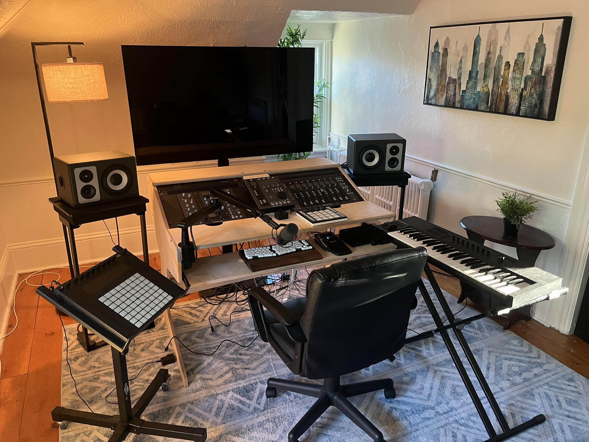 Sárváry Dániel studio setup